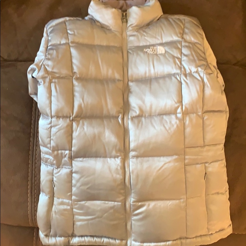Female Northface 550 Large jacket